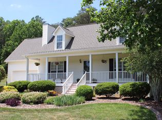 8002 Bartonshire Dr, Oak Ridge, NC 27310