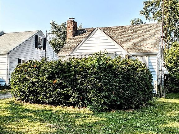 2nd image of 1005 Colwick Dr