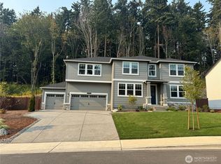 Wolf Point, Edgewood, WA 98371