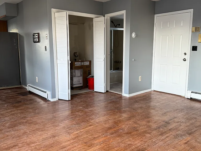 79 Saint Marys Ave #3 — Photo 5