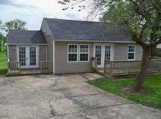 507 Morehead St, Moberly, MO 65270