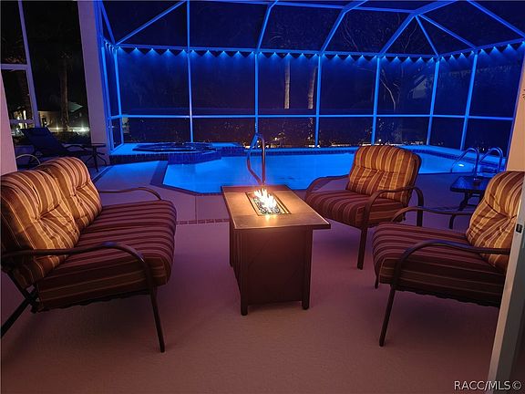 4th image of 306 W Redsox Path