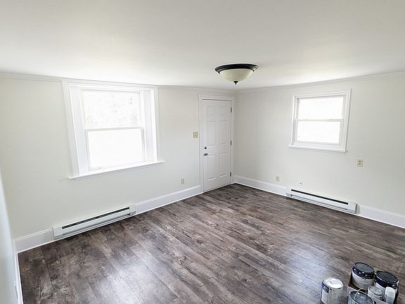 5th image of 840 Duke Ave #A