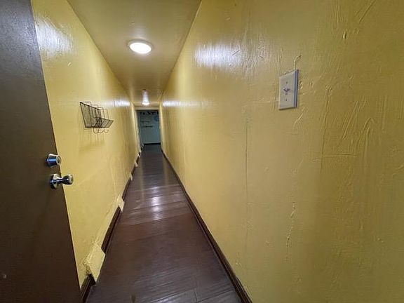 3rd image of 1627 Pomona St APT F