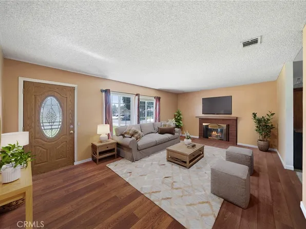 2858 S Peach Tree Pl, Ontario, CA 91761