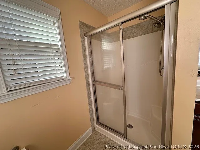 1920 Abbeydale Ln — Photo 16