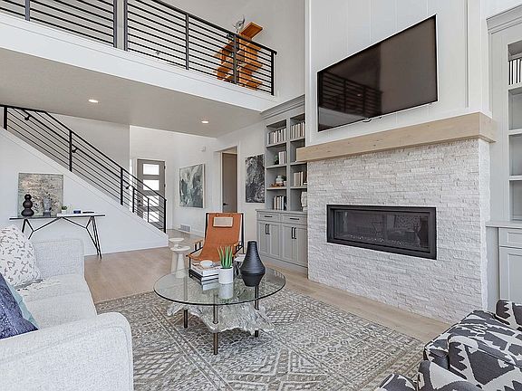5th image of 14188 S Oak Crossing Way W #201