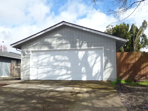 4655 Buffalo Ct SE, Salem, OR 97317