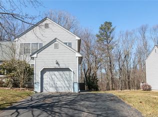243 Deer Run Trl, Manchester, CT 06042