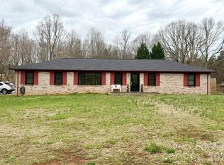 701 Cherry Ln, Shelby, NC 28150
