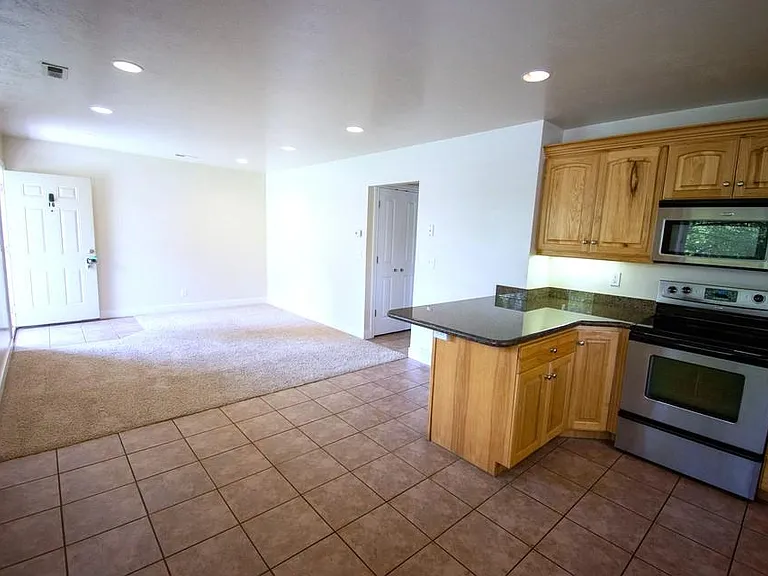 1000 E Center St #1 — Photo 5
