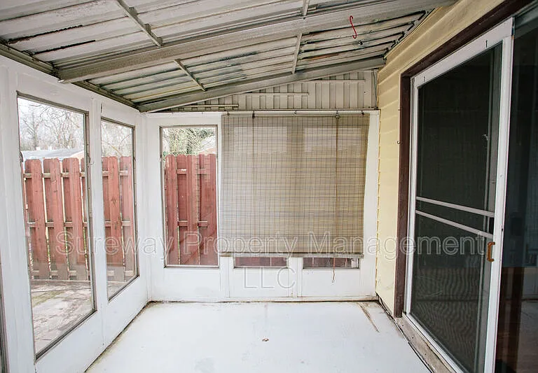 16 Radnor Ct — Photo 28