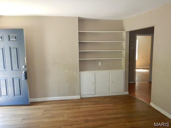 3rd image of 337 Wiegel Dr