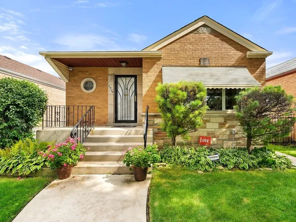 8949 S Merrill Ave, Chicago, IL 60617