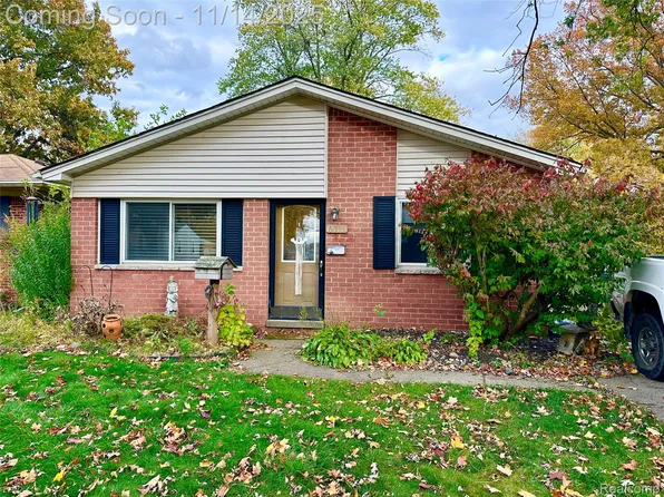 6055 Bailey St, Taylor, MI 48180