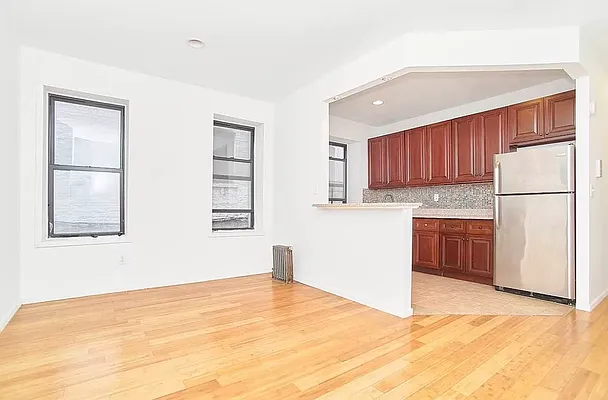 Rented by Compass | media 13