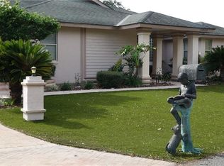 11820 W Valley Spring Ln, Homosassa, FL 34448