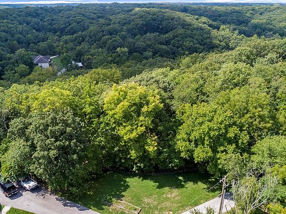 4th image of 18520 Hawks Hill Rd