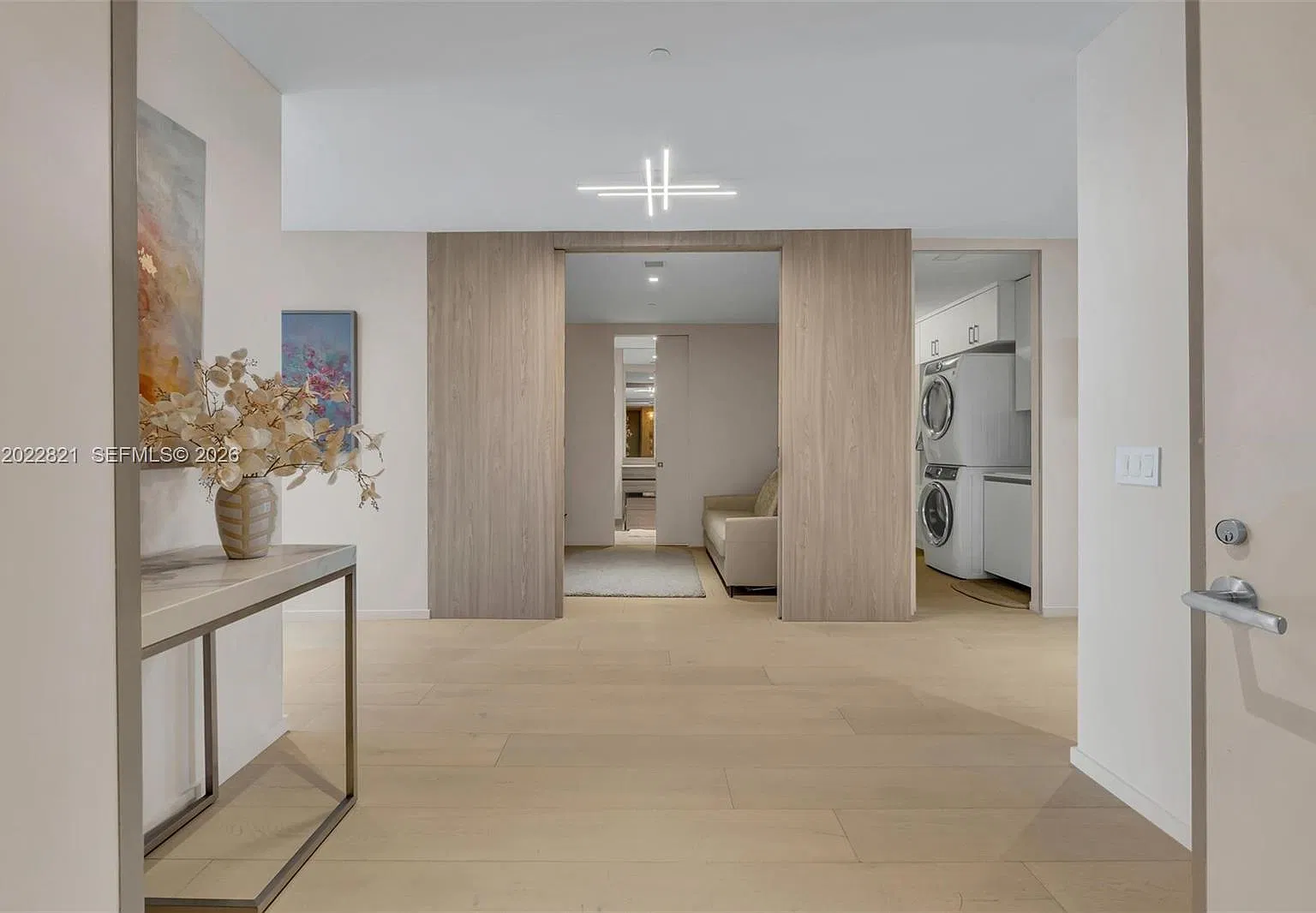 18975 Collins Condo — Photo 3