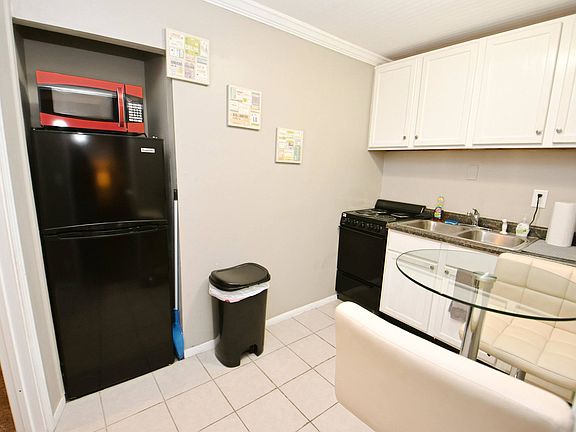 3rd image of 1309 McKinley Ave Floor 1-ID1037653P