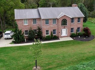 1508 Amity Ridge Rd, Washington, PA 15301