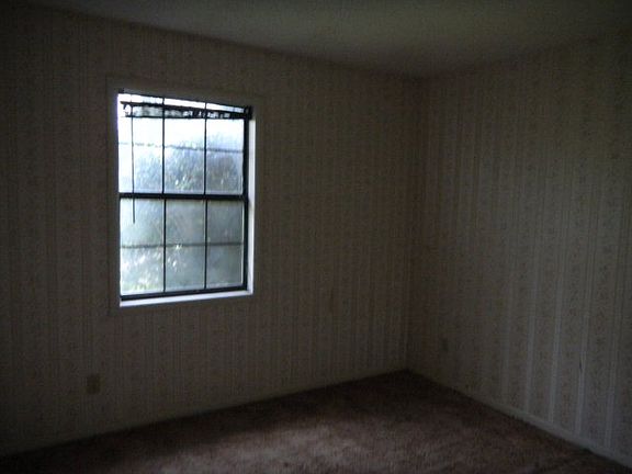 4th image of 1614 Madison Heights Dr