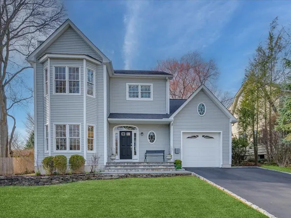 18 Walker Avenue, Rye, NY 10580