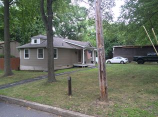 101 Maplewood Ave, Atlantic Highlands, NJ 07716