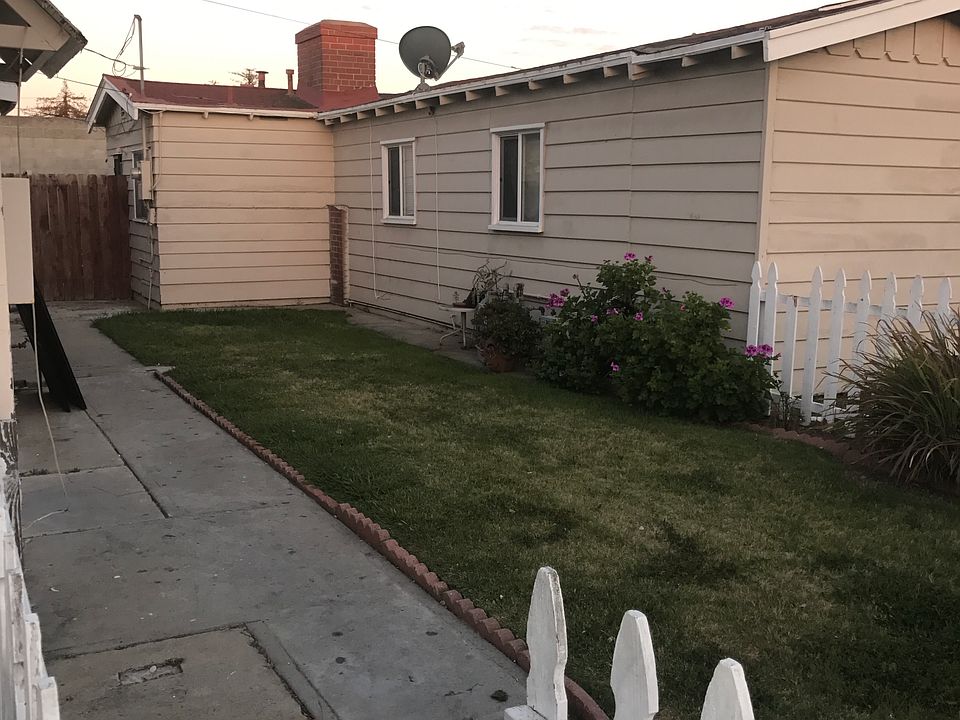 1st image of 707 W 214th St