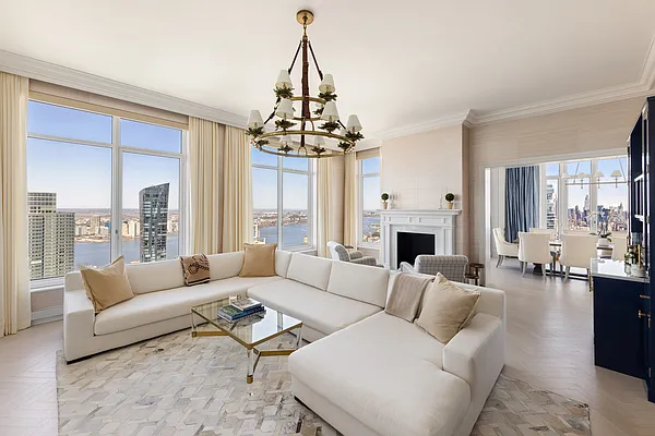 Sold by Compass | media 2