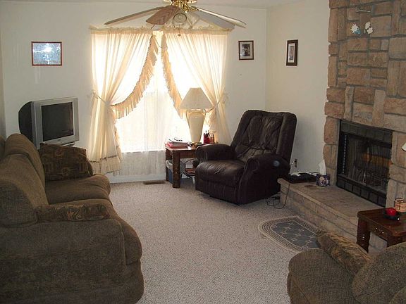 Large Family Room!