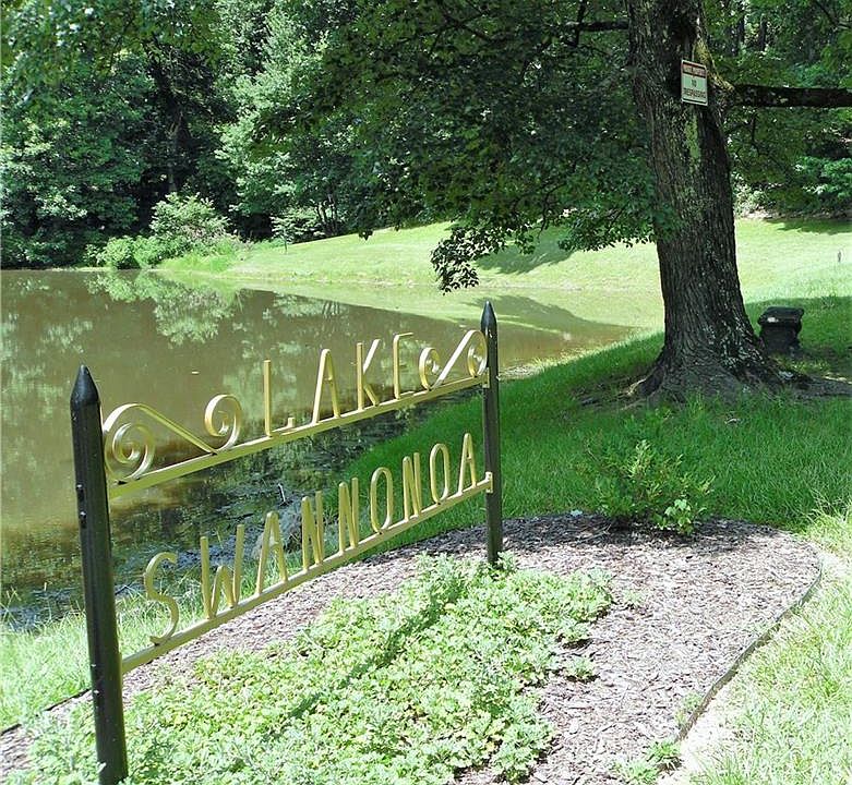 1st image of 10 Oneluska Dr