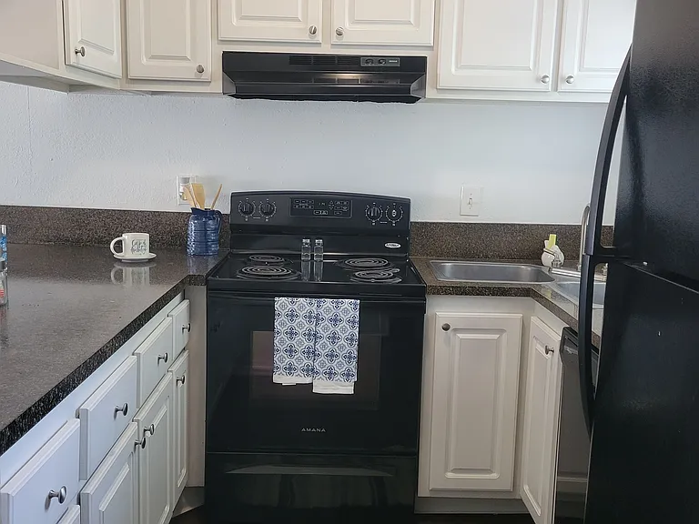 Oak Ridge Apartments — Photo 21