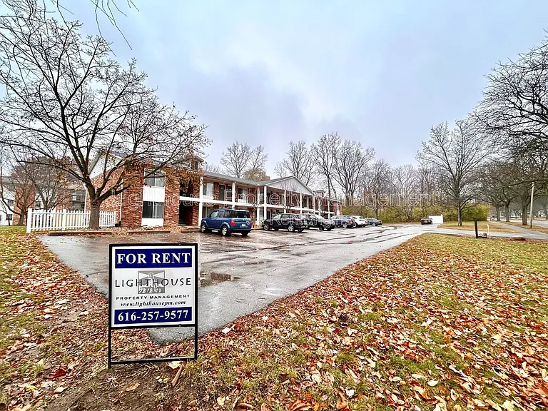 1333 Kendall St SE #136 — Photo 15