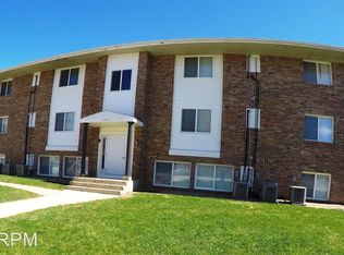1115 Doreen Ave APT 4, Waterloo, IA 50701