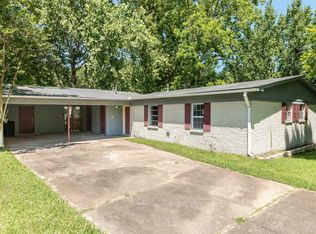 611 Bellevue St, Clinton, MS 39056
