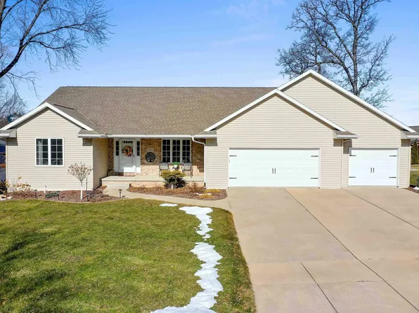 3853 Shore Crest Trl, Green Bay, WI 54311