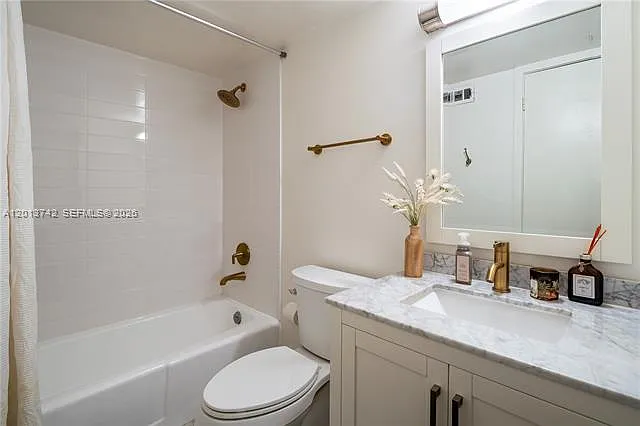210 Sea View Dr #501 — Photo 16