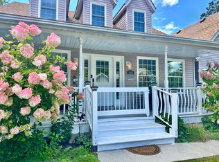 305 Cherrywood Ave, Fort Erie, ON L0S1B0