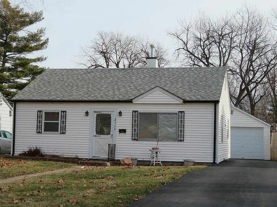1st image of 2719 S 10th St