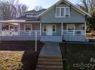 1101 College Ave SW, Lenoir, NC 28645