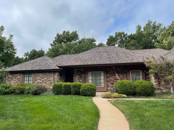 117 N Brendonwood Ct, Wichita, KS 67206