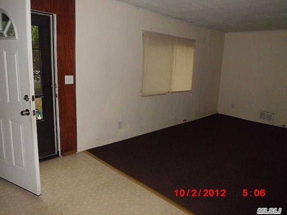 5th image of 82 Davidson St