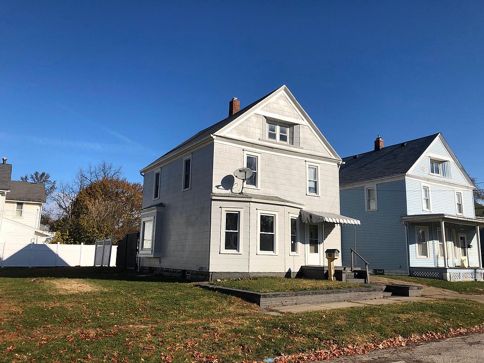 1st image of 675 W Paige Ave