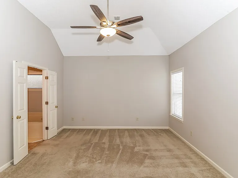7743 Shadow Hills Dr — Photo 8