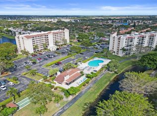 Huntingon Lakes, Delray Beach, FL 33446
