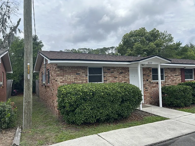 8027 Parental Cir — Photo 33
