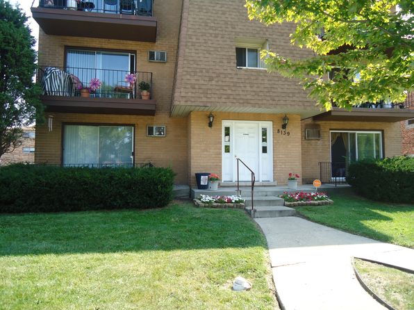 8139 W 83rd Pl APT 1E