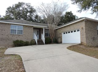 1035 Valley Rd, Crestview, FL 32539