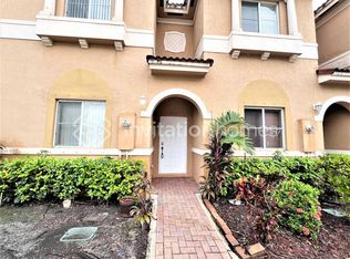 6022 Woodlands Blvd, Fort Lauderdale, FL 33319